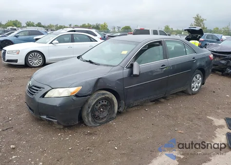 2009 Toyota Camry Le z USA, uszkodzony, nr VIN 4T1BE46K79U892470